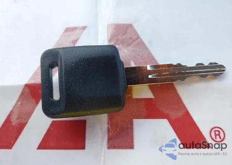 2005 Nissan Maxima 3.5 Se z USA, uszkodzony, nr VIN 1N4BA41E85C832074